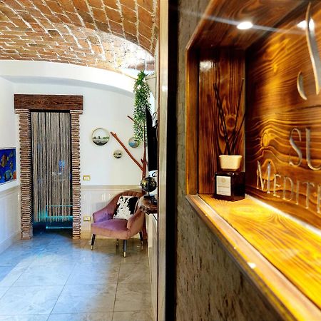 Suite Mediterraneo Civitavecchia Bagian luar foto